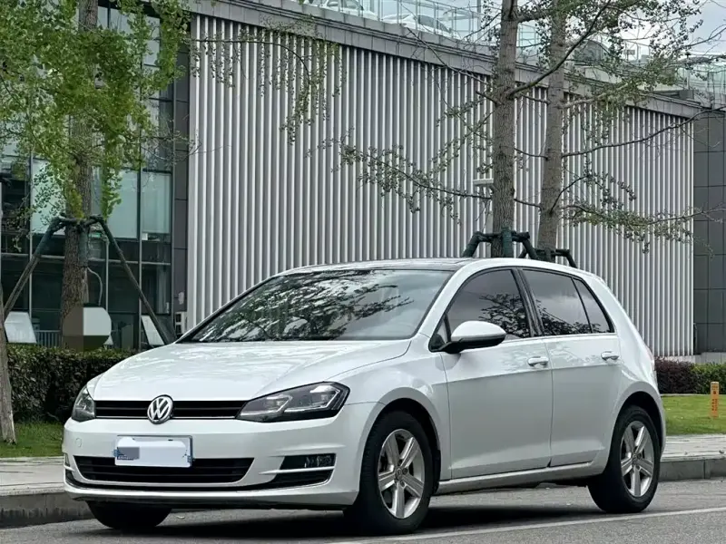 Volkswagen Golf, 2014