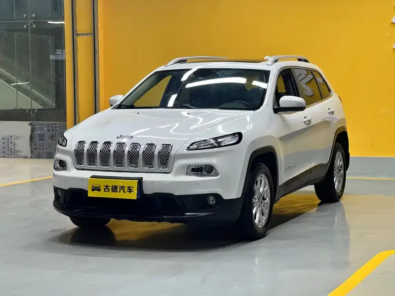 Jeep Cherokee, 2016