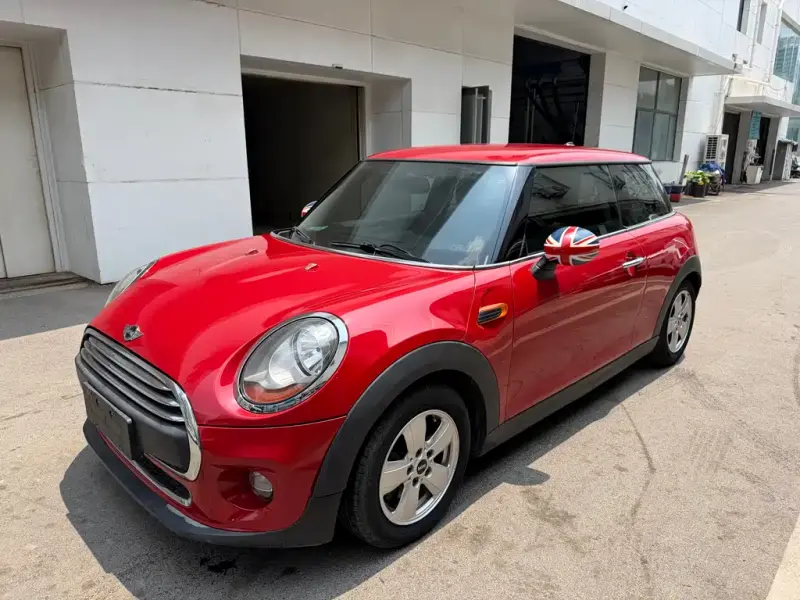 MINI Mini, 2015