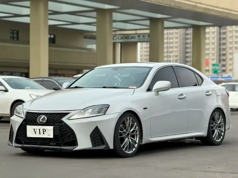 Lexus IS, 2008
