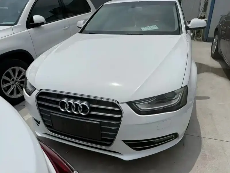 Audi A4L, 2016