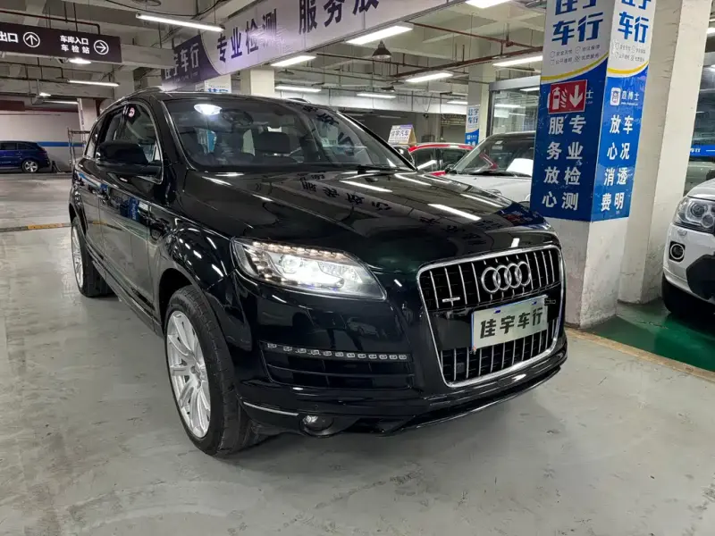 Audi Q7, 2012