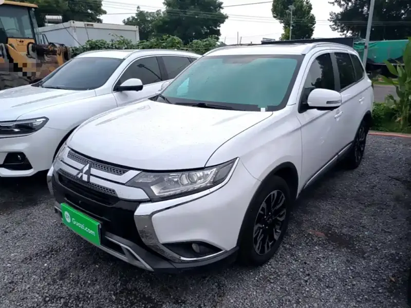 Mitsubishi Outlander, 2019
