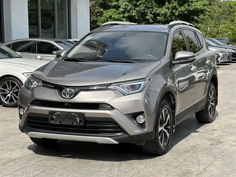 Toyota RAV4, 2017