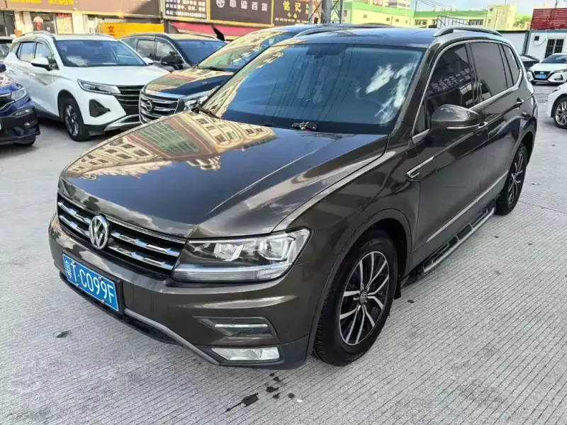 Volkswagen Tiguan L, 2018