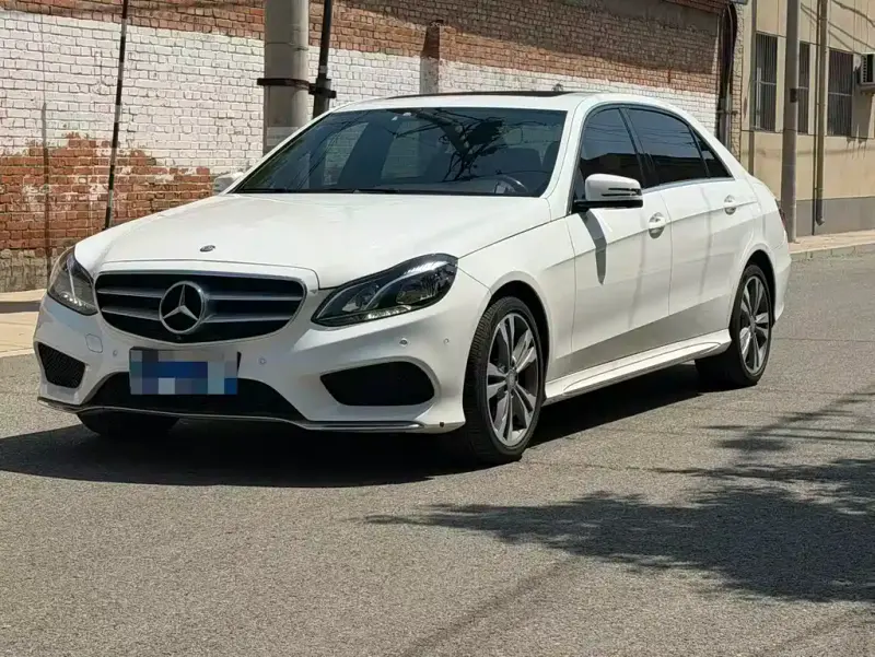 Mercedes-Benz E-Class, 2015