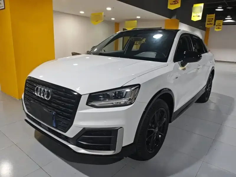 Audi Q2L, 2020