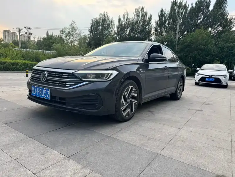 Volkswagen Sagitar, 2022