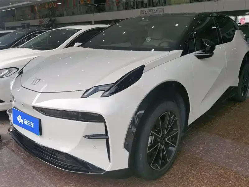 Zeekr X, 2023