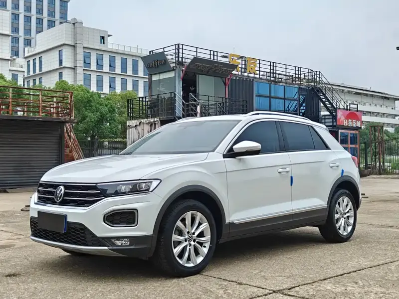 Volkswagen T-Roc, 2022