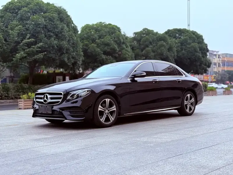 Mercedes-Benz E-Class, 2016