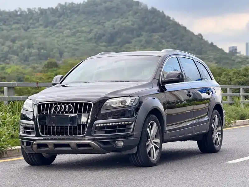 Audi Q7, 2015