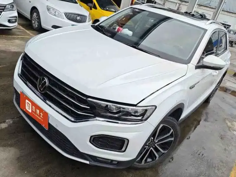 Volkswagen T-Roc, 2022