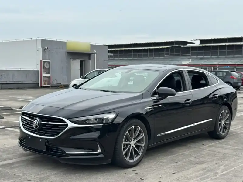 Buick LaCrosse, 2022
