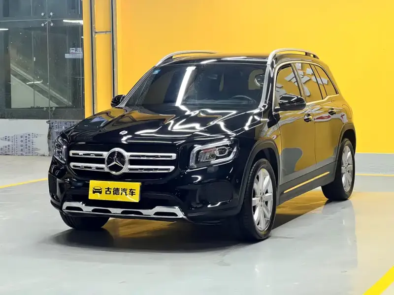 Mercedes-Benz GLB, 2020