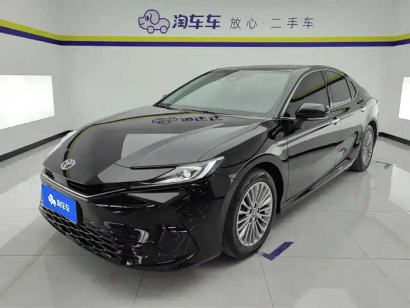 Toyota Camry, 2024