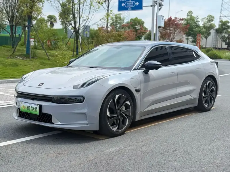 Zeekr 001, 2022