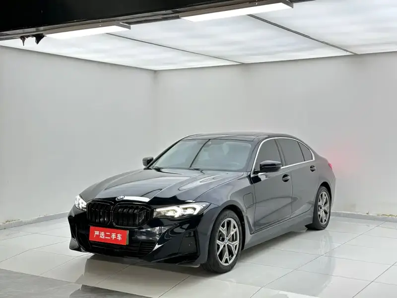 BMW i3, 2025