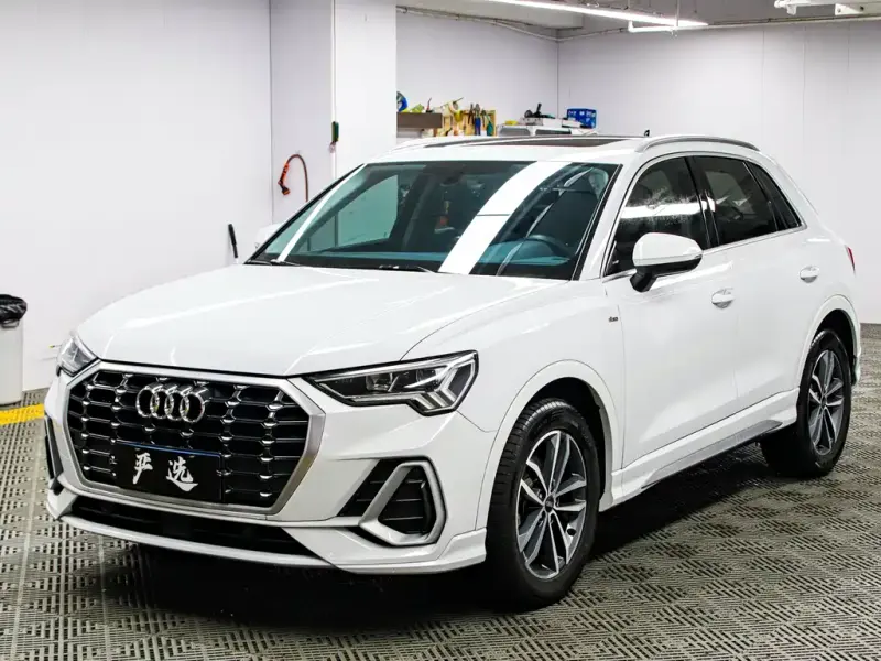 Audi Q3, 2023