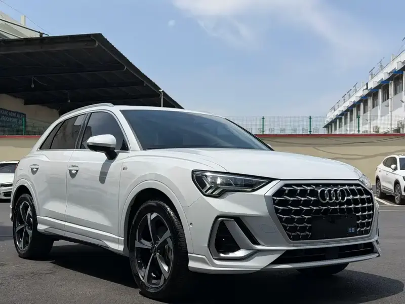 Audi Q3, 2025