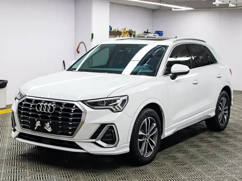 Audi Q3, 2022