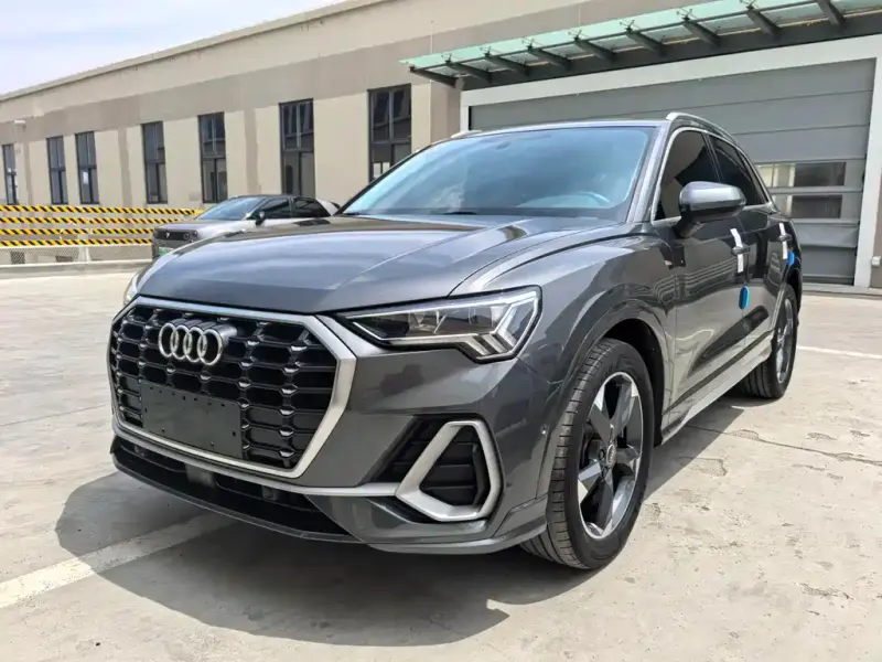 Audi Q3, 2021