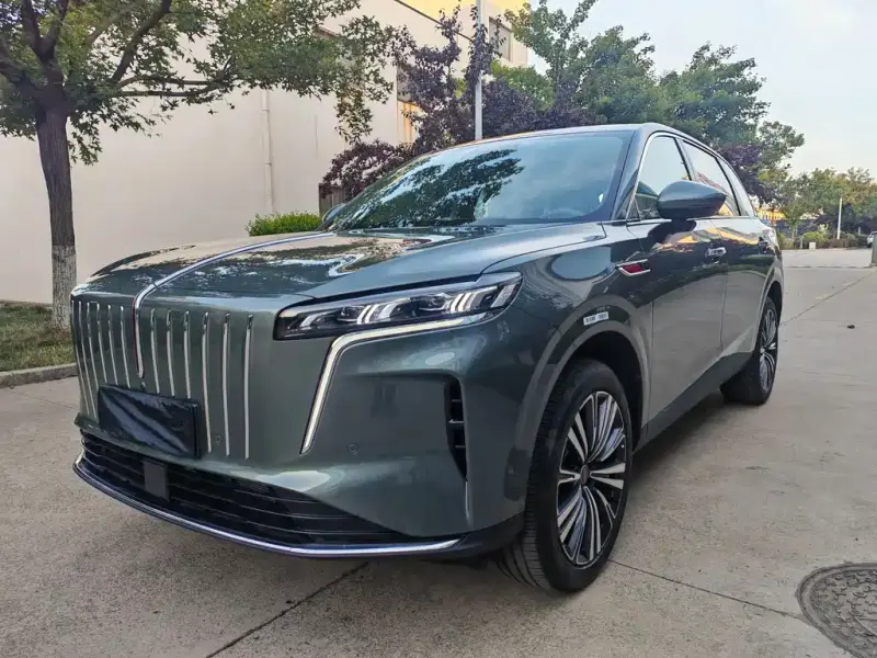 Hongqi HS6 PHEV, 2026