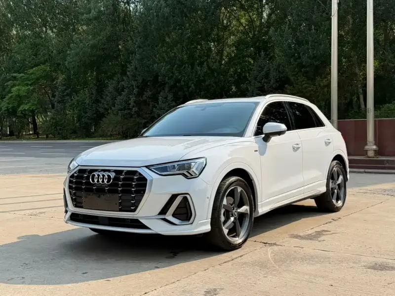 Audi Q3, 2022