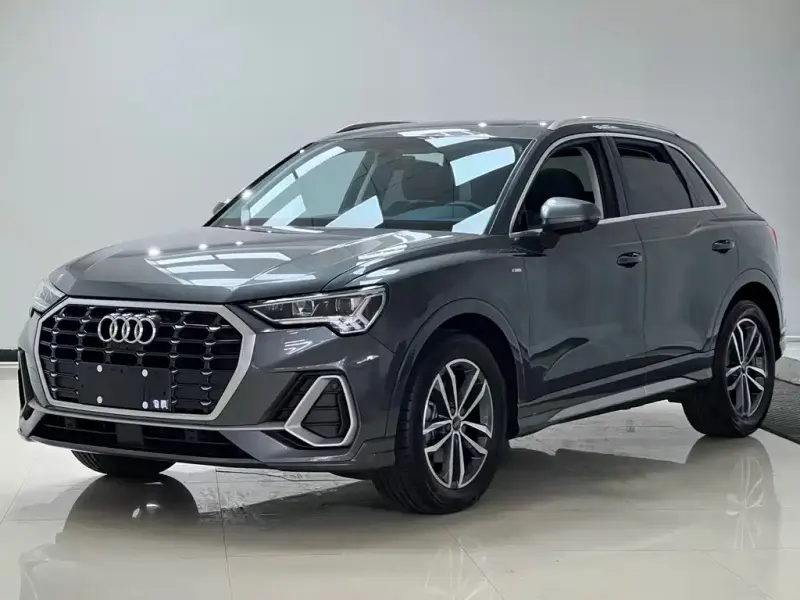 Audi Q3, 2023