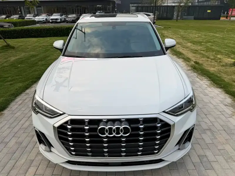 Audi Q3, 2023