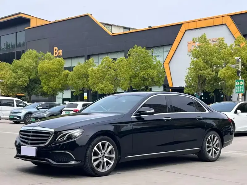 Mercedes-Benz E-Class, 2019