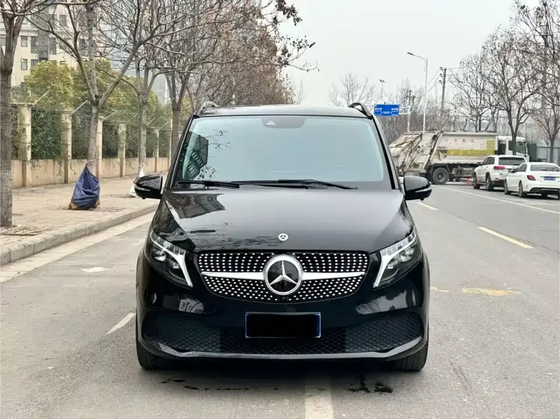 Mercedes-Benz V-Class, 2023