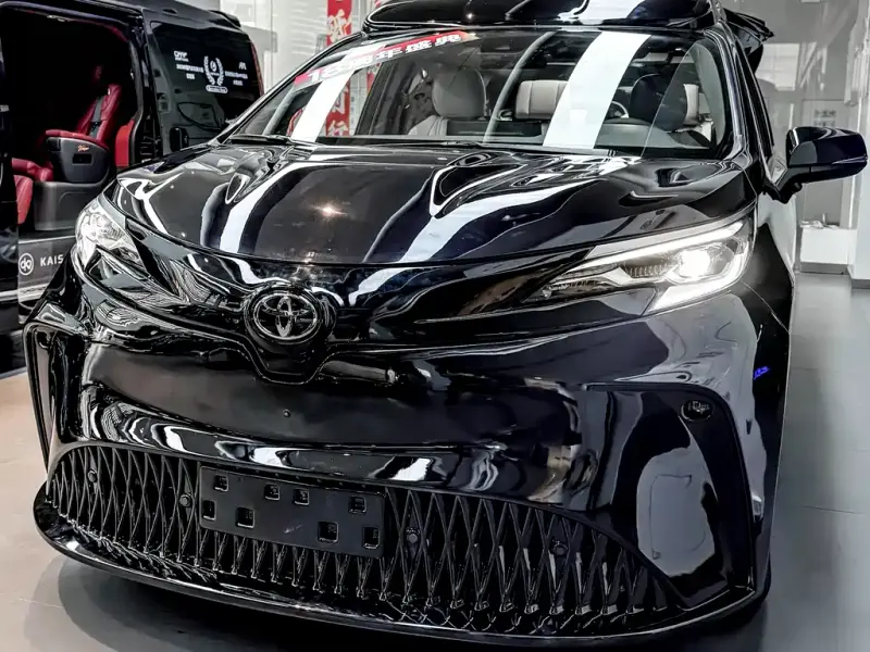 Toyota Granvia, 2025