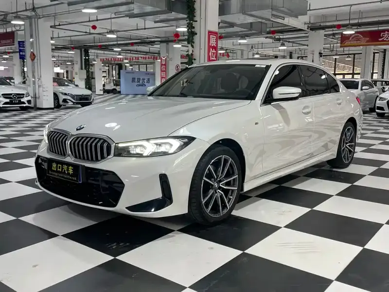 BMW 3 Series, 2023