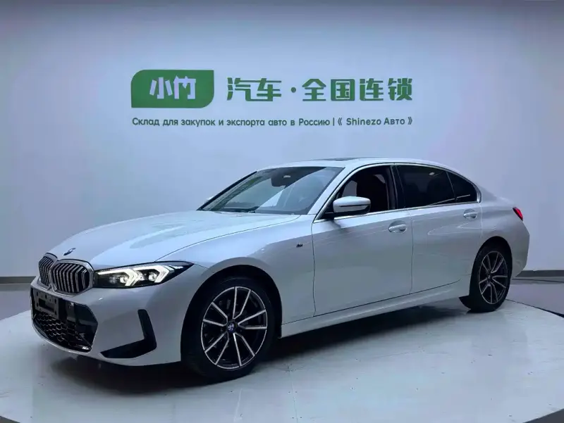 BMW 3 Series, 2023