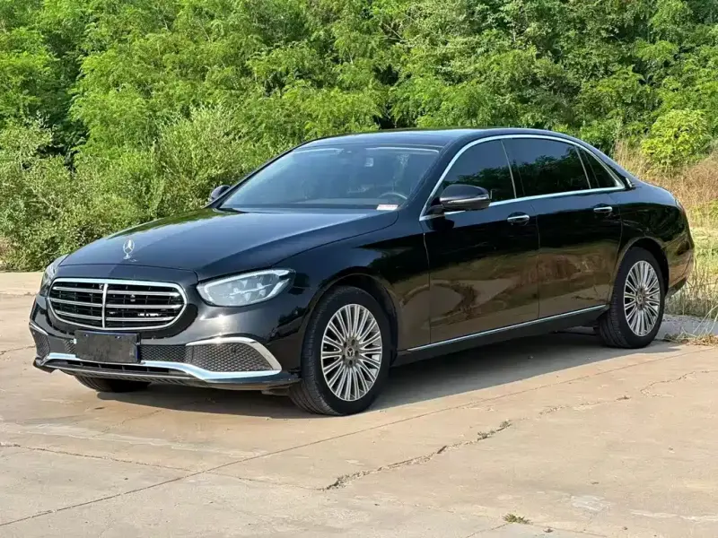 Mercedes-Benz E-Class, 2023