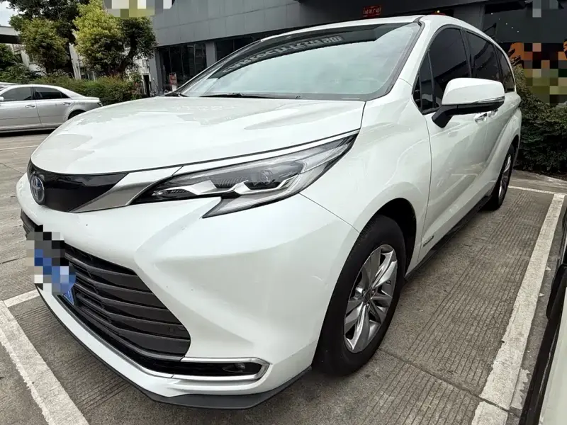 Toyota Sienna, 2022