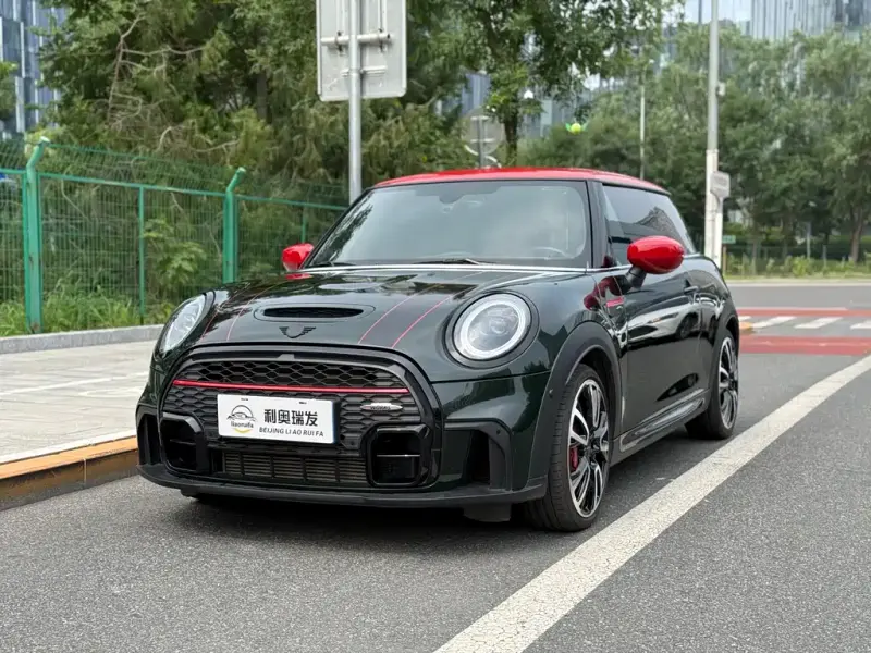 MINI JCW, 2022