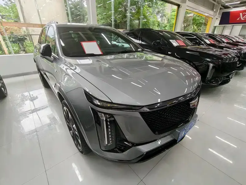 Cadillac XT5, 2025