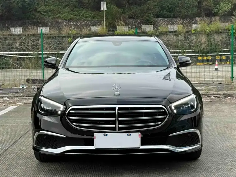 Mercedes-Benz E-Class, 2023