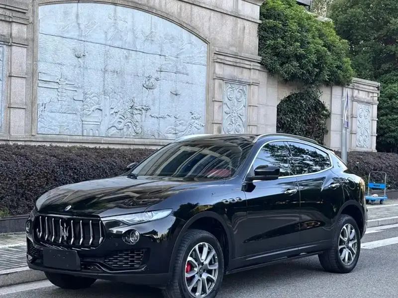Maserati Levante, 2021