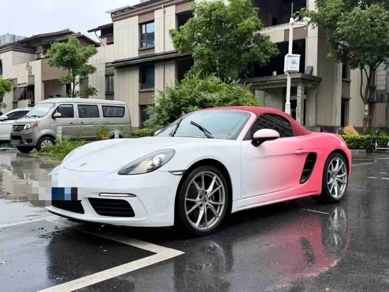 Porsche 718, 2022
