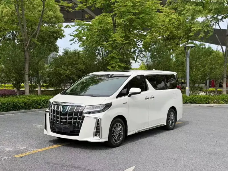 Toyota Alphard, 2022