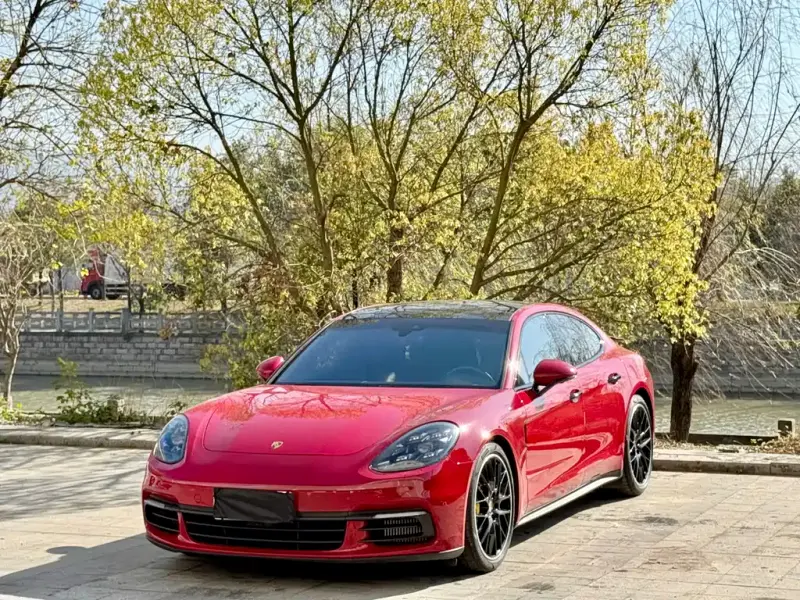 Porsche Panamera, 2019