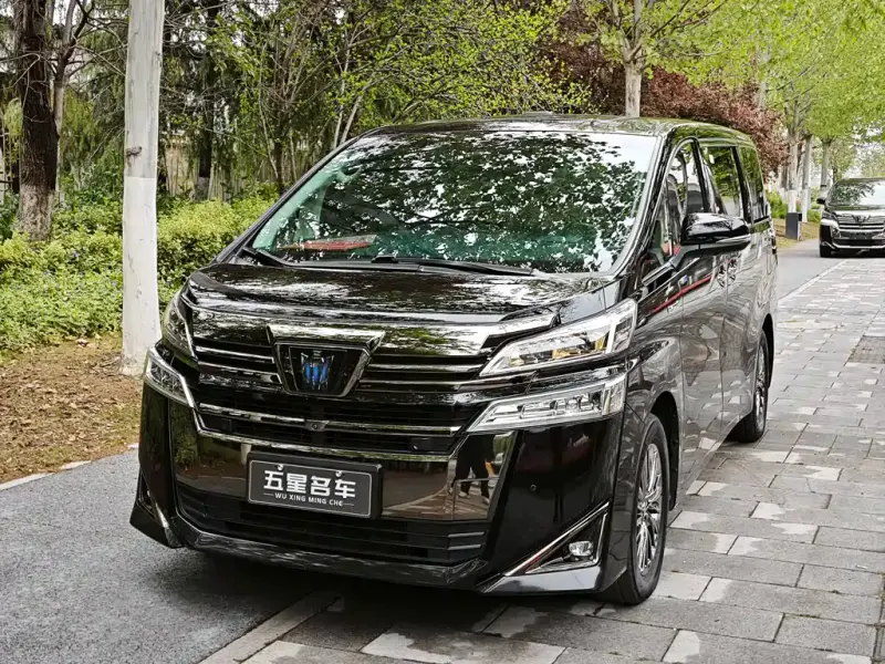 Toyota Vellfire, 2023