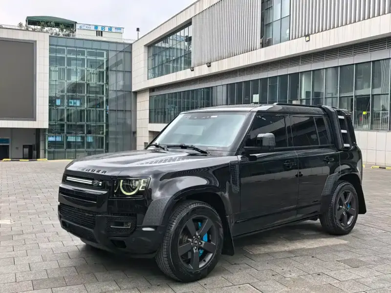 Land Rover Defender, 2022