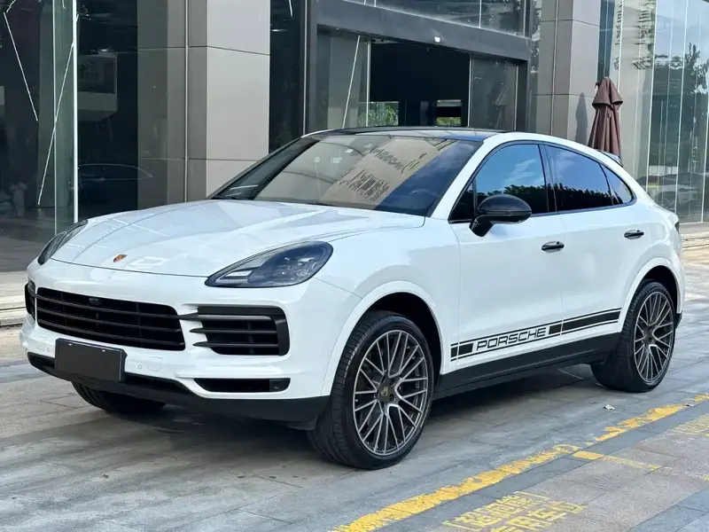 Porsche Cayenne, 2023