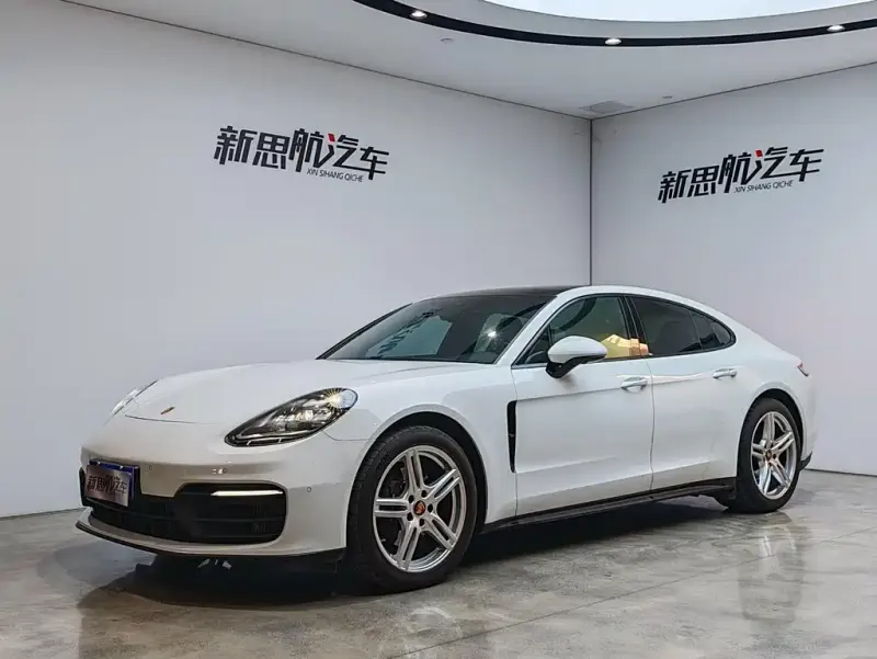 Porsche Panamera, 2024
