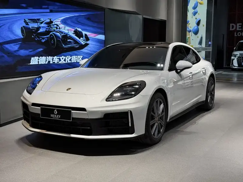 Porsche Panamera, 2024