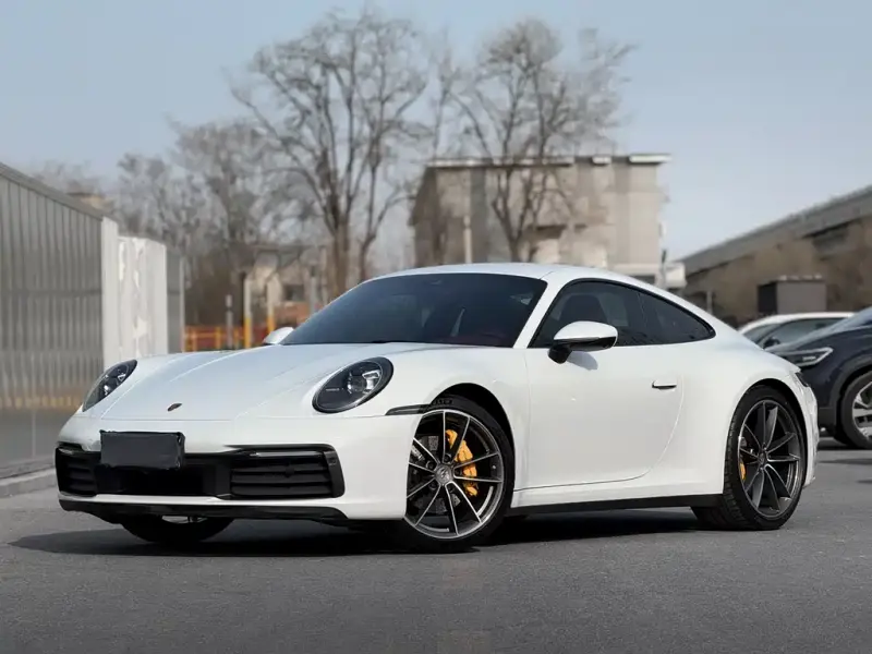 Porsche 911, 2023
